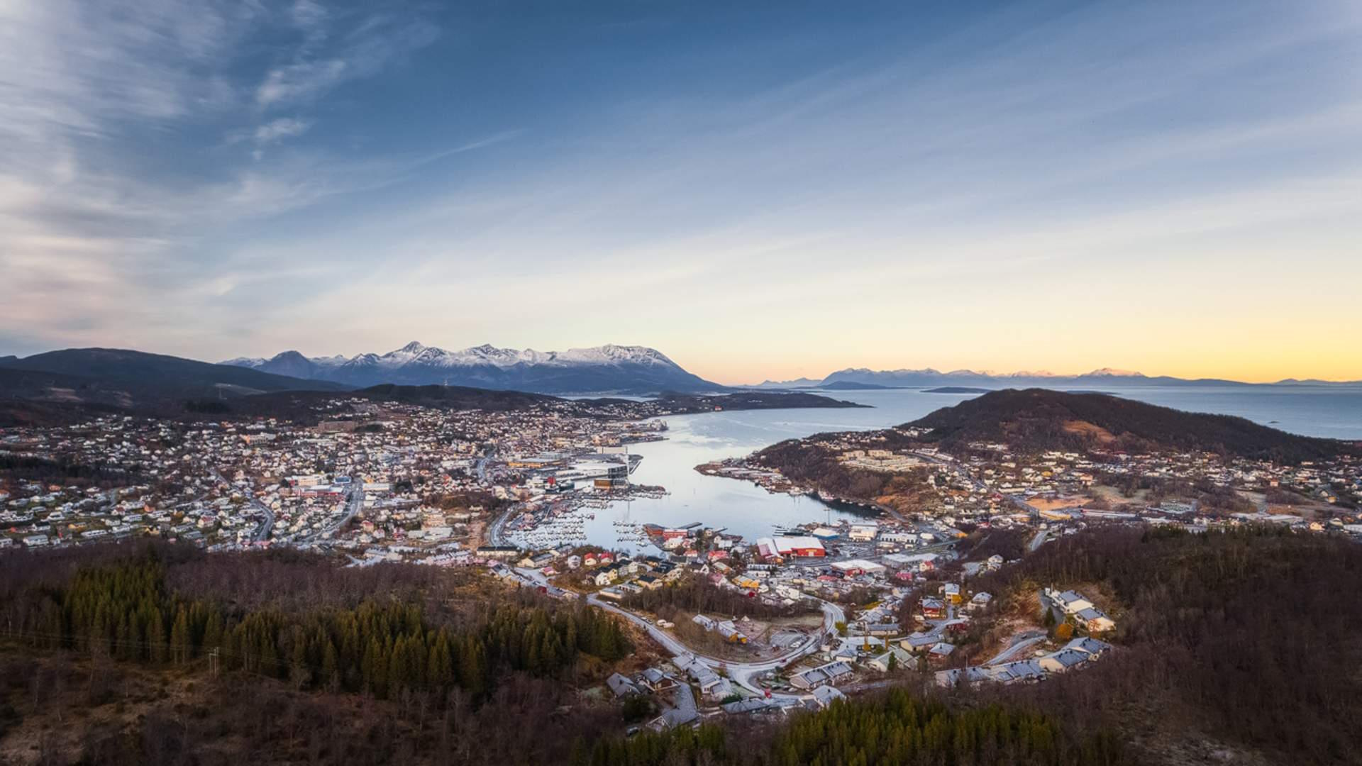 Havila: Norwegen   Harstad 