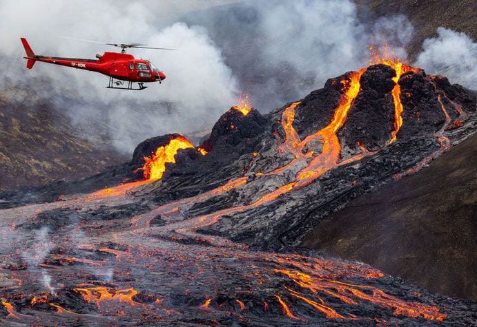 Rundreisen: vulkan helikoptertur island  fbab